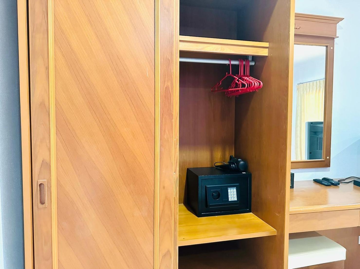 Phumin Apartment Ко-Ланта Экстерьер фото